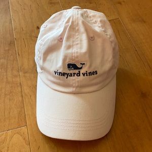 Vineyard vines hat